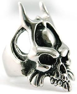 Gothic Skull w/ Horn Stainless Steel Ring MR034