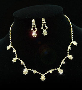 Bridal Rhinestone Gold Plate Necklace Earrings Set XS1109