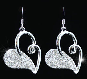 Dangling Heart Earrings use Austrian Crystal XE180