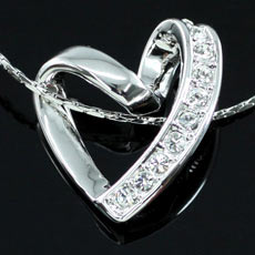 Heart Pendant Necklace use Swarovski Crystal XN195