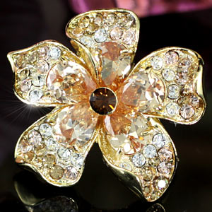 Jumbo Queen Flower Gold Plated Crystal Ring XR122