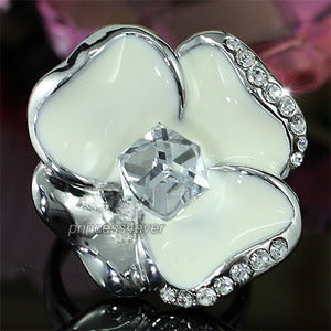 White Flower Ring use Swarovski Crystal XR154